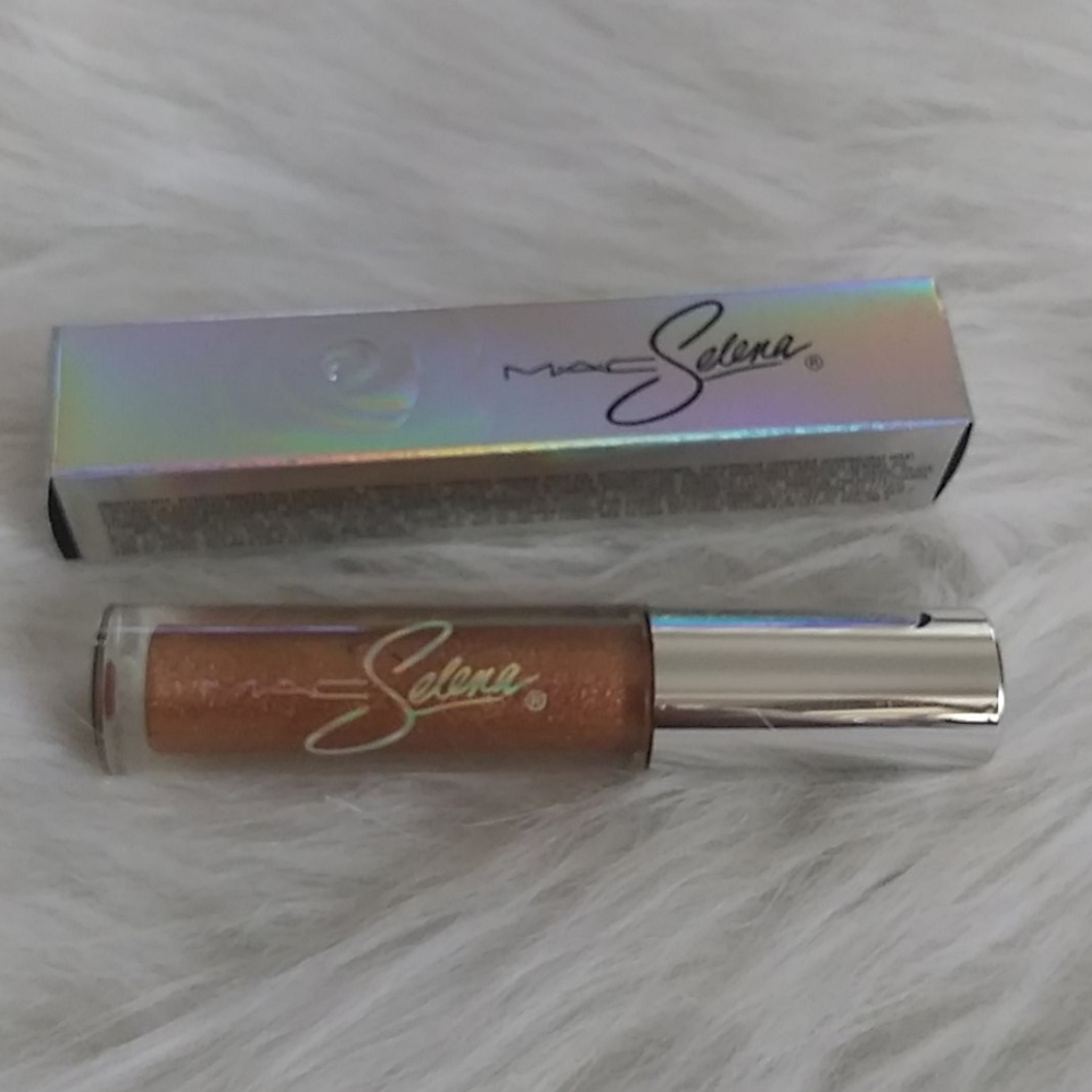 MAC Selena La Reina Lipglass- Hey Dad Pizza!